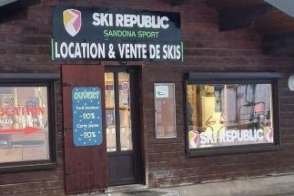 Ski Republic 3 Rue du Télésiège  Sandona Sport